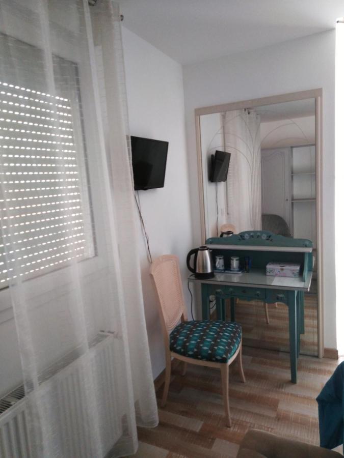 Chambre D'Hotes Du Bois Joli Mesnard-la-Barotière 외부 사진